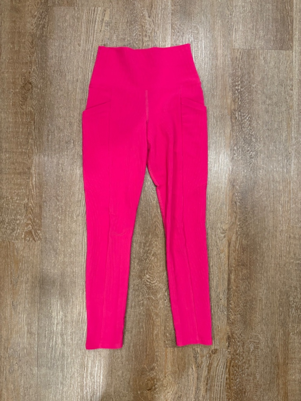 BEACH RIOT Ribbed 2-Piece Activewear Set - Hot Pink (Like New) - Picture 2 of 8